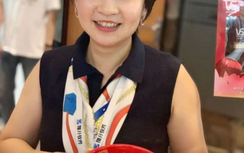 月圆中秋 . 情满翔升